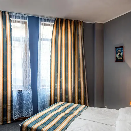 Lviv Central Jam Hotel-2